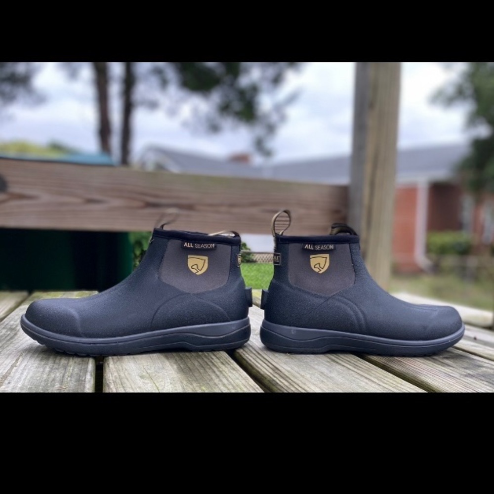 Noble Muck Boots